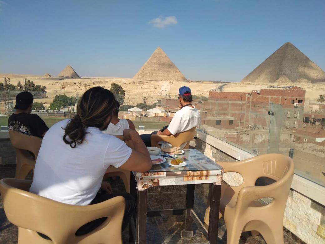 Pyramids Magic View Inn Каир Экстерьер фото